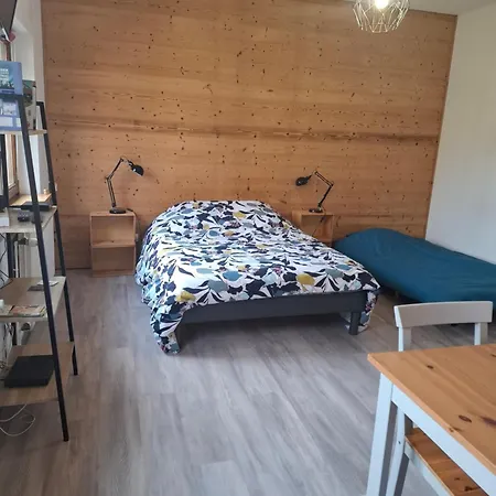 gîte l'œuf ou la poule, parking privé Ribeauvillé Extérieur photo